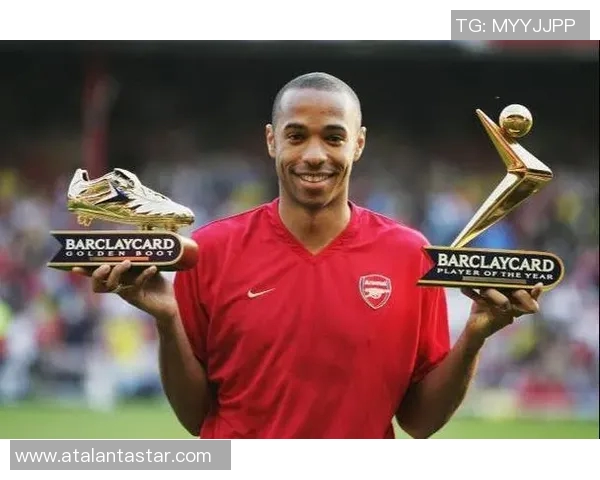 荷兰足球光头球星谁是其代表人物与成就分析